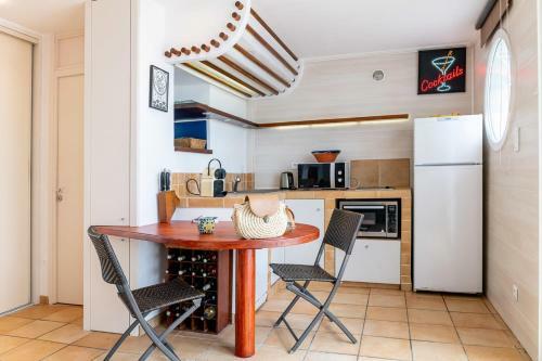 Bnb Renting Cap D'antibes Seafront Direct Access To The Sea