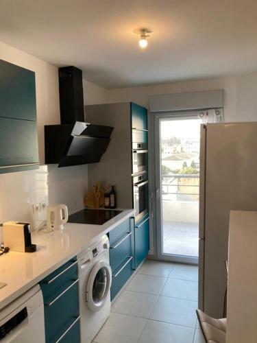 Apartamento Large Flat 15 Minutes From The Beach