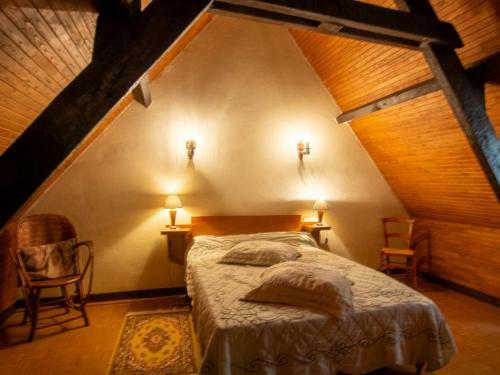 G�te Archignac, 3 Pi�ces, 4 Personnes - Fr-1-616-31