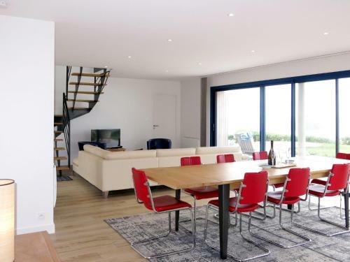 Holiday Home Maison Du Phare de Port-navalo