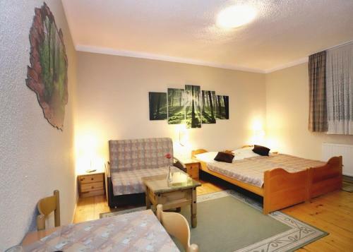 Hostal Pensjonat Tara