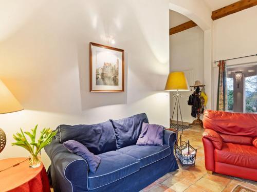 Lavish Villa In Bagnols-en-for�t With Swimming Pool