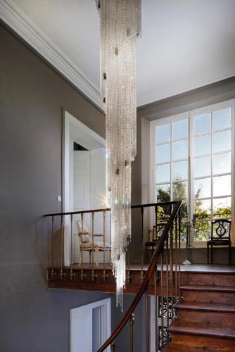 Bayeux Chateau Sleeps 18