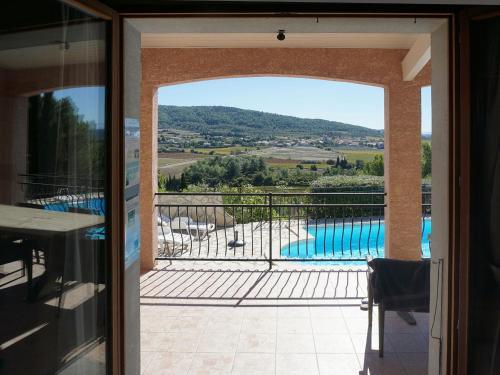 Charming Villa With Private Pool In Beaufort