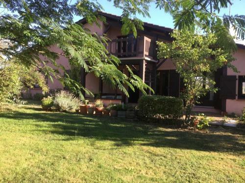 Charming 5 Bedroom House