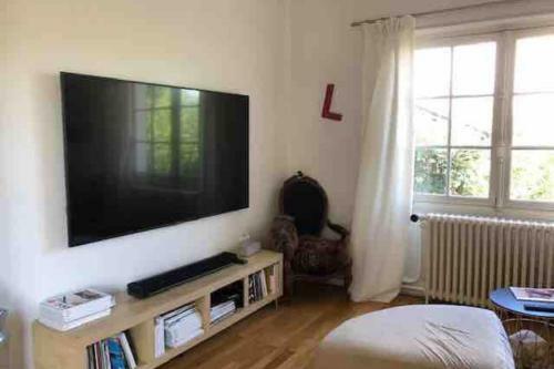 Villa With Swimming Pool In Bayonne Town Centre
