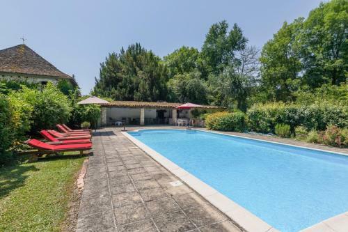 Cahuzac Chateau Sleeps 12 Pool Wifi