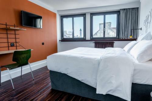 Bateau Libre Hotel