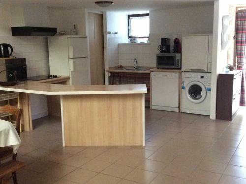 G�te Benet, 3 Pi�ces, 5 Personnes - Fr-1-426-191