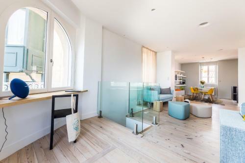 Balea Keyweek Seafront Duplex Apartment With Balcony And Garage Biarritz