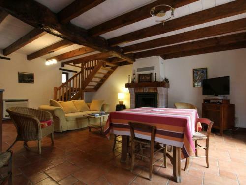 G�te Bidarray, 3 Pi�ces, 4 Personnes - Fr-1-384-419