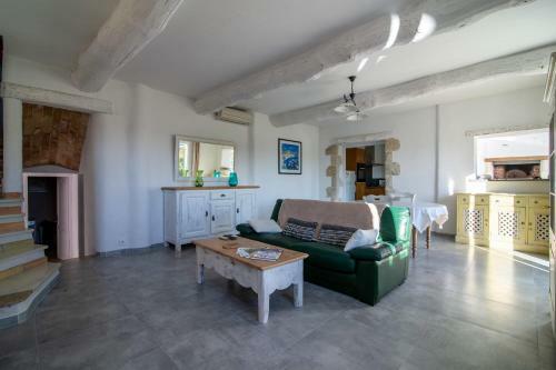 Villa Marine Charming Villa With Garden In Biot