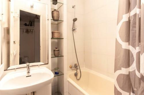 Apartamento Biotin Furnished Flat