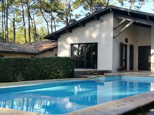 Villa Swimming Pool