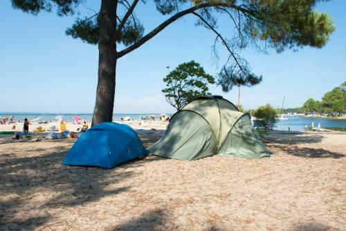Camping Le Navarrosse **** - Maeva