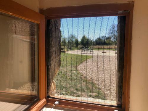 1 Bedroom Peaceful Lake Room With Lake Views