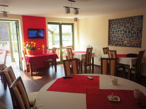 Hostal Apartamenty Przy G?�wnym Deptaku