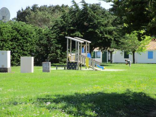 Une Agr�able Maison Pr�s de La Mer, Avec Piscine