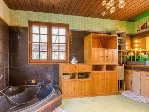 G�te Buch�res, 2 Pi�ces, 4 Personnes - Fr-1-543-33