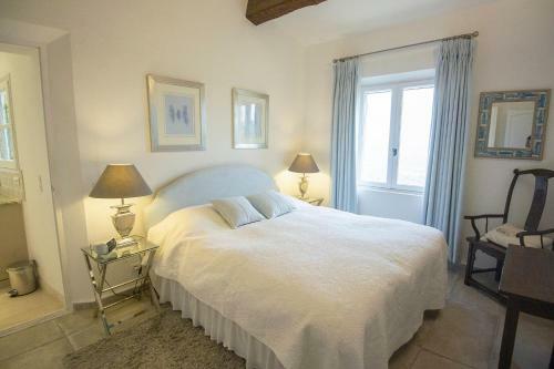 Callian Villa Sleeps 6 With Pool