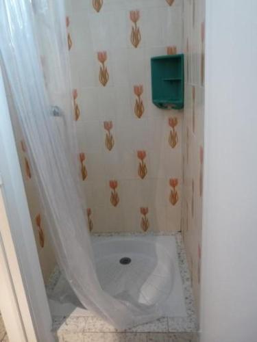 Cannes Apartment Sleeps 4 Wifi