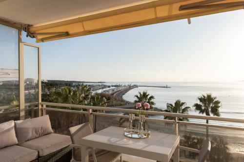 Apartamento On La Croisette: Luxe 2 Bedrooms/ 2 Baths