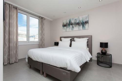 Apartamento Marriott- Croisette: Superb 3 Bedrooms/ 3 Baths