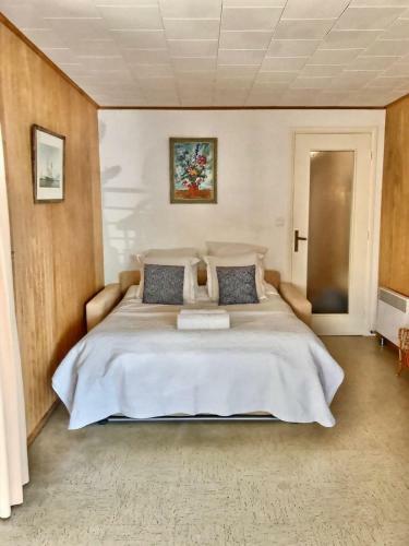 Apartment 2 Bedroom Bijou Plage Cannes Croisette