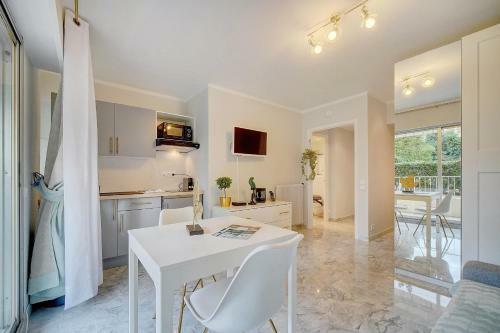 Immogroom - Nice Apartment Well Decorated With Terrace - Congressbeachs