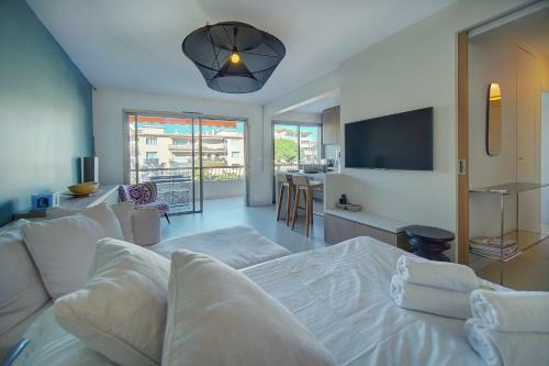 Immogroom - Magnificent Spacious And Cozy Apartment - Congress Beaches