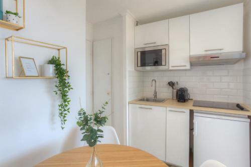 Apartamento Magnificent Studio With Sea View -free Cancellation Policy