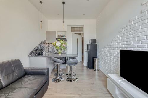 Guestready - Bright And Airy Apartment In Centre Ville