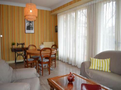 Maison Capbreton, 4 Pi�ces, 7 Personnes - Fr-1-247-8