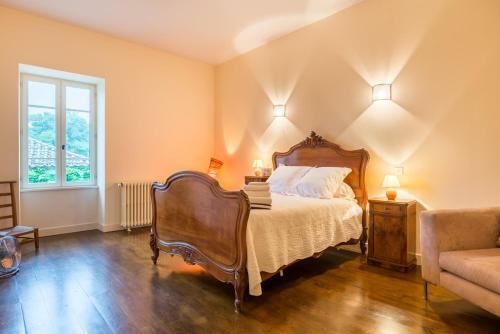 Castelsagrat Chateau Sleeps 19 Pool Wifi