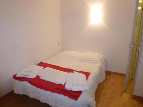Boutique Apartment In Rhone Alpes With Balcony