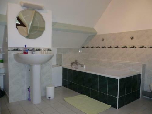 G�te Cour-cheverny, 2 Pi�ces, 2 Personnes - Fr-1-491-34