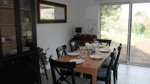 Holiday Home Crozon - Bre06110h-f