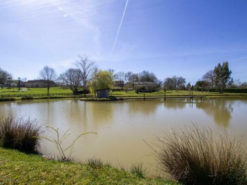 G�te Dussac, 3 Pi�ces, 4 Personnes - Fr-1-616-72