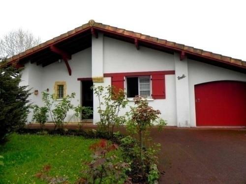 Maison Espelette, 4 Pi�ces, 5 Personnes - Fr-1-495-2