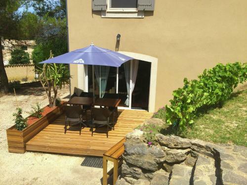 Splendid Cottage In Faucon With Swimming Pool