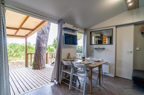 Camping Maeva Respire Ecolodge L?etoile D?argens *****