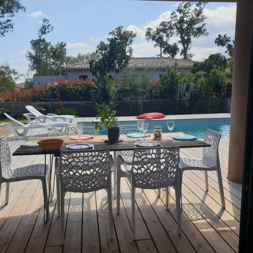 Villa Natali 6 Pers Piscine 5 Minutes Plage