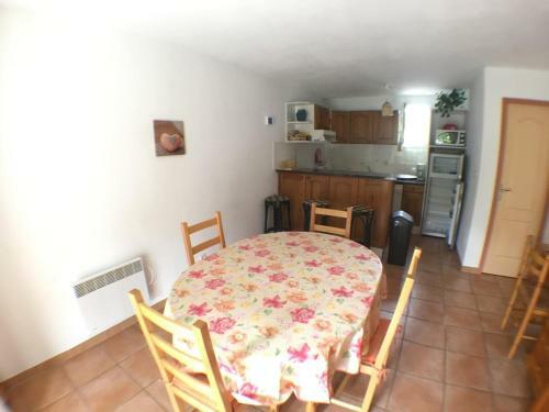 Cp 19 Villa 4 Pi�ces 6 Couchages Gruissan