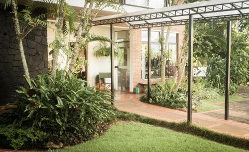 Las Orquideas Parque Hotel