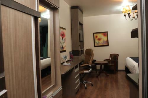 Hotel Luxsur