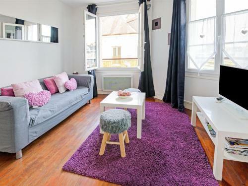 Attractive Apartment In Isigny-sur-mer Near Centre