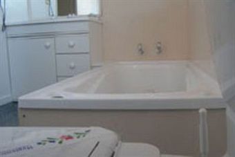 Bennetts Thermal Pools Motor Inn