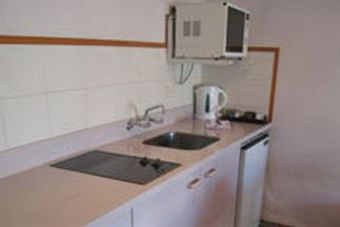 Bennetts Thermal Pools Motor Inn