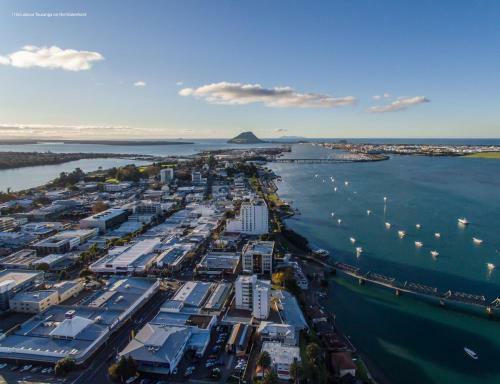 Motel The Tauranga On The Waterfront Luxury Accommodation