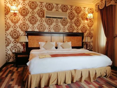 Dmas Hotel
